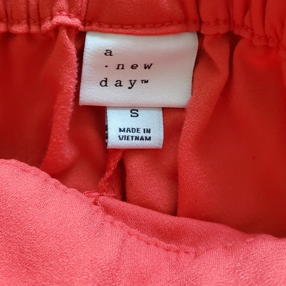 A New Day Red Belted Shorts Size S - Picture 4 of 4